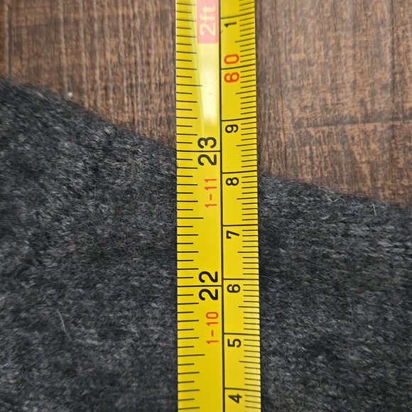 Daniel Hechter Grey Lambswool Crewneck Sweater Classic Minimalist Quiet Luxury - Picture 4 of 5